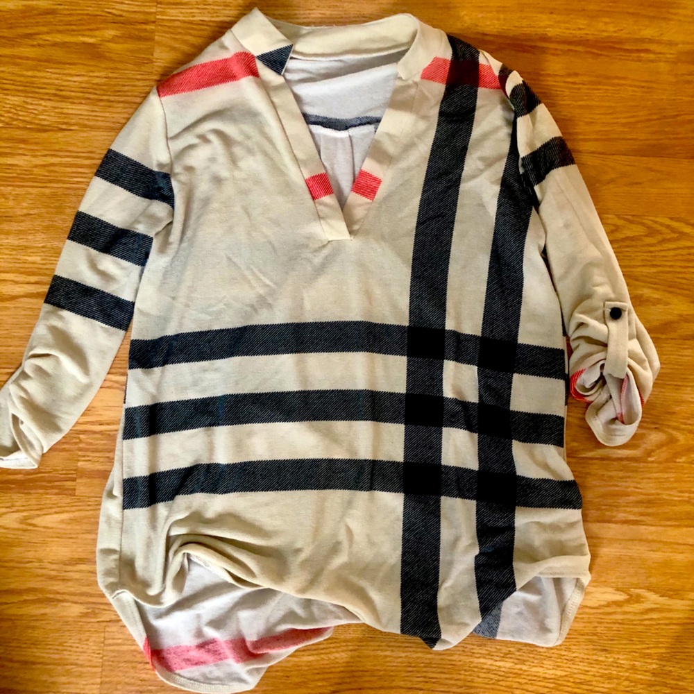 3/4 sleeve top.